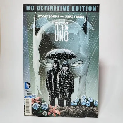 Batman Tierra Uno – DC Definitive Edition