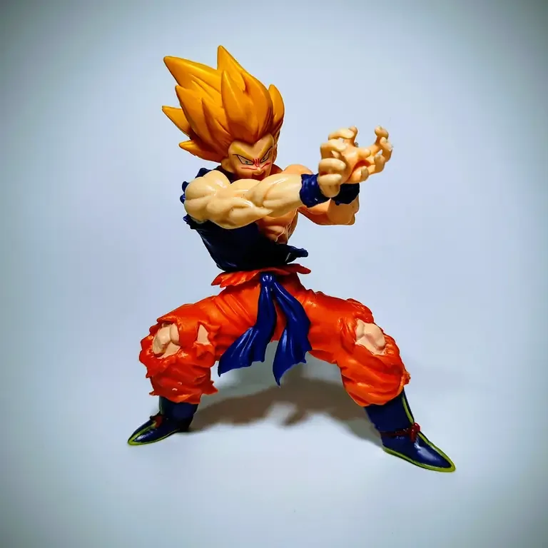 Goku Kamehameha 16 cm