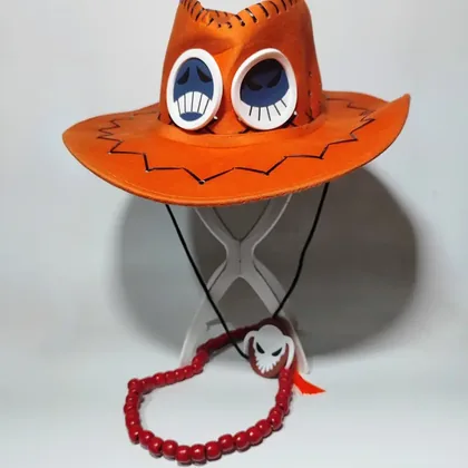Sombrero – One Piece Portgas D. Ace (Incluye Collar)