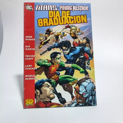 Titanes / Young Justice: Día de Graduación